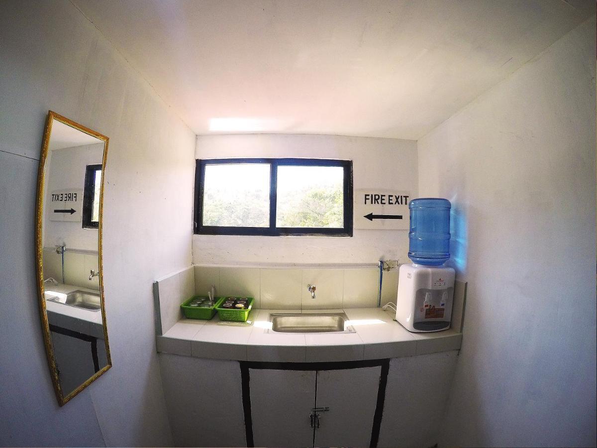 Jmp Hostel Coron Dış mekan fotoğraf