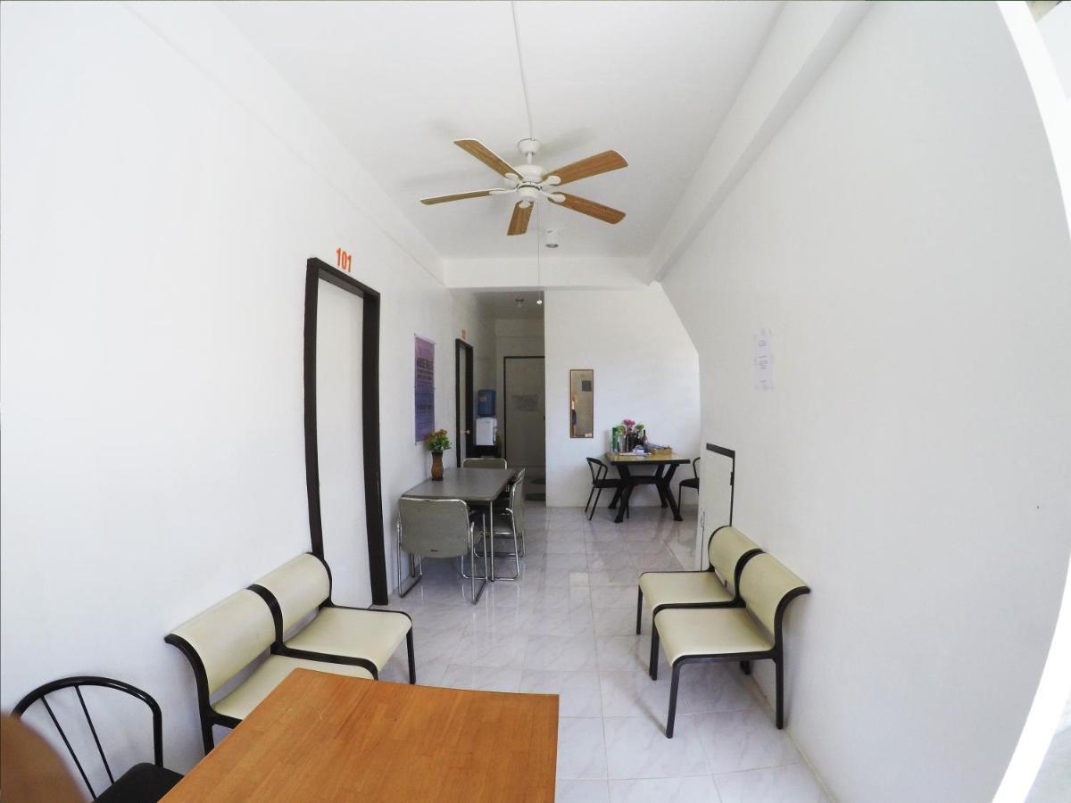 Jmp Hostel Coron Dış mekan fotoğraf